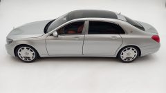 Autoart Mercedes-Maybach S-Klasse (S600) 2015 1/18, senza scatola originale - foto 3