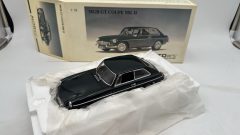 Autoart MGB GT coupe MK II 1969 1/18 - foto 2