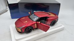 Autoart Nissan GT-R50 By italdesign 1/18 - foto 2