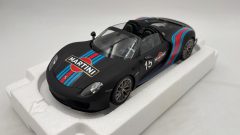 Autoart Porsche 918 Spyder Martini Livery 1/18 - foto 3