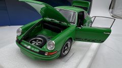Autoart Porsche 911 Carrera RS 2.7 1/18 - foto 8