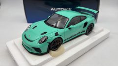 Autoart Porsche 911 (991.2) GT3 RS 1/18 - scala 1:18