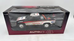 Autoart Toyota Trophy Truck 1998 n.11 1/18 Scatola Lievemente Usurata - scala 1:18
