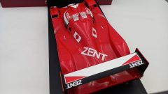 Autoart Toyota GT1 TS020 Le Mans 1999 1/18 - foto 4