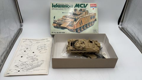 Academy Warrior MCV 1/35, quasi completamente montato