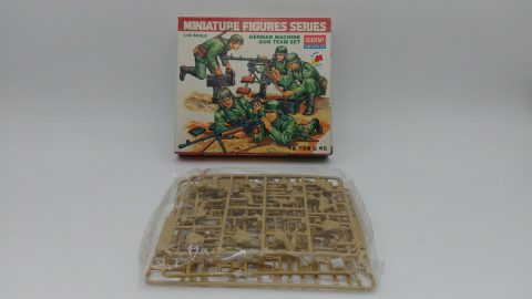 Academy German machine gun team set 1/35