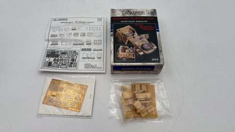 Aires models Kuebelwagen "Workshop vehicle" 1/35 kit di montaggio veicolo militare