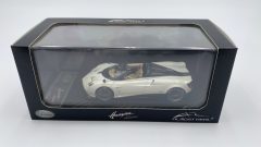 Almost Real Pagani Huayra Roadster 2017 1/43 - scala 1:43