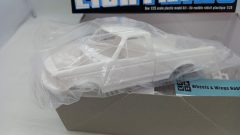 AMT Ford F-150 SVT Lightning 1994 1/25, kit di montaggio completo - foto 2