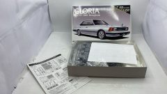 Aoshima Nissan Gloria 4Dr 280E Brougham 1/24 kit di montaggio - foto 2