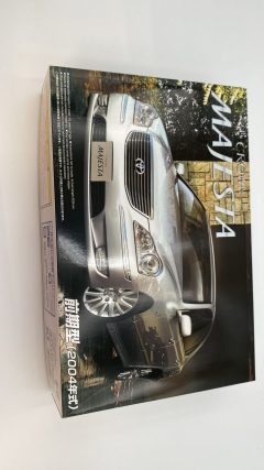 Aoshima Toyota Crown Majesta 1/24 kit di montaggio - foto 1