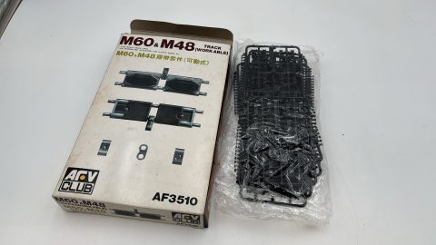 ARV Club M60 and M48 Track Workable 1/35 kit di montaggio cingoli