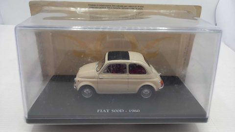 Atlas Fiat 500 D 1960 1/24, teca con crepa