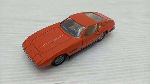 Auto Pilen Maserati Ghibli 1/43, normali segni del tempo ma ottime condizioni, senza scatola originale