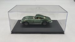 Auto Pilen Chevrolet Corvette Stingray 1/43 senza scatola originale, lievi segni di usura - scala 1:43