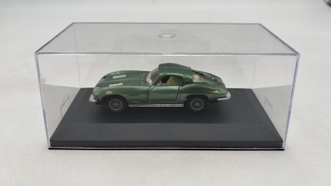 Auto Pilen Chevrolet Corvette Stingray 1/43 senza scatola originale, lievi segni di usura