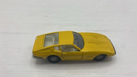 Auto Pilen Maserati Ghibli 1/43 senza scatola originale, vernice carrozzeria leggermente rovinata