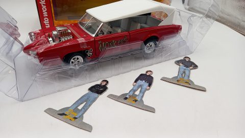 Autoworld The Monkees mobile 1/18