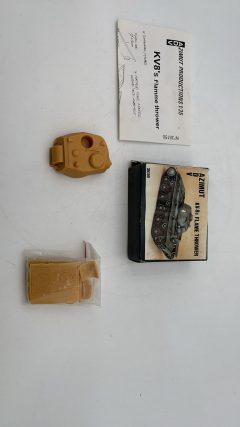 ADV Azimut KV-8s Flame Thrower 1/35 kit di conversione - scala 1:35