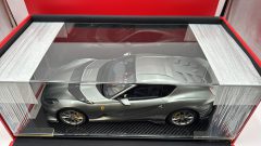 BBR Ferrari 812 Competizione 1/12 Coburn Grey, limited edition 11 of 49 Pcs, Numero 11, Striscia Bianca. - foto 3