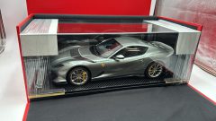 BBR Ferrari 812 Competizione 1/12 Coburn Grey, limited edition 13 of 49 Pcs, Numero 13, Striscia Bianca. - scala 1:12