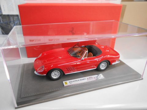 BBR Ferrari 275 GTS/4 N.A.R.T. 1967 1/18, lim. ed. 162 pz.