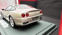 BBR Ferrari 550 Maranello 1996 Grigio Ingrid 1/18 Limited edition 2 of 54 Pcs - foto 5