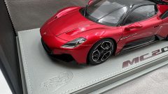 BBR Maserati MC20 Rosso Vincente 1/18 - foto 4