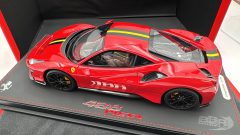 BBR Ferrari 488 Pista Rosso Corsa 1/18, Cerchi Carbonio, Limited edition 88 PCS - foto 4