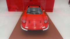 BBR Ferrari Dino 246 GTS Rosso Dino 1972 1/18, lim. ed. 46 pz - foto 2