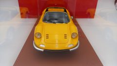 BBR Ferrari Dino 246 GTS Giallo Modena 1972 1/18, lim. ed. 46 pz - foto 2