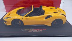 BBR Ferrari 488 Pista Spider Giallo Modena 1/18, lim. ed. 48 pz - foto 5
