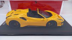 BBR Ferrari 488 Pista Spider Giallo Modena 1/18, lim. ed. 48 pz - foto 3
