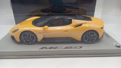 BBR Maserati MC20 2020 Giallo Genio 1/18, lim. ed. 100 pz, questa la numero 74 - foto 3