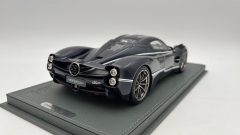BBR Pagani Utopia 1/18 Blu Midnight Glossy - foto 6