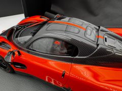 BBR Pagani Utopia Coupe 1/18 Arancio Marbella, lim. ed. 60 pz, questa la numero 1 - foto 4