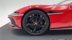 BBR Ferrari 12Cilindri Rosso Corsa 1/18, primo modello prodotto, numerazione 001/200, completo di teca - foto 6