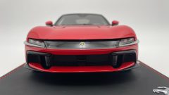BBR Ferrari 12Cilindri Rosso Corsa 1/18, primo modello prodotto, numerazione 001/200, completo di teca - foto 2