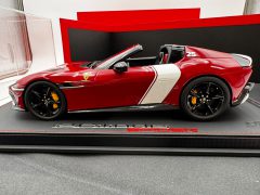 BBR Ferrari 12 Cilindri Spider Rosso Racing Gloss 1/18 Limited edition 99 Pcs - foto 10