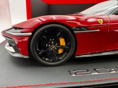 BBR Ferrari 12 Cilindri Spider Rosso Racing Gloss 1/18 Limited edition 99 Pcs - foto 6