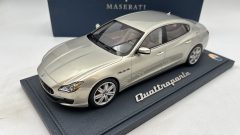 BBR Maserati Quattroporte Detroit Press Version 2012 1/18 scatola lievemente usurata - scala 1:18