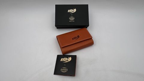 BBR Porta chiave di Scorta per auto Ferrari 1/1 Produzione esclusiva di Cuoio Schedoni di Modena, lavorazione artigianale con Pelle all’Olio.
