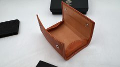 BBR Porta chiave di Scorta per auto Ferrari 1/1 Produzione esclusiva di Cuoio Schedoni di Modena, lavorazione artigianale con Pelle all’Olio. - foto 3