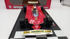 Bburago Ferrari 312 T4 J. Scheckter Italy GP 1979 1/18 - foto 2