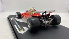 Bburago Ferrari 312T4 Short Tail J. Scheckter 1979 GP Monaco Winner 1/18 - foto 4