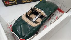 Bburago Jaguar E Cabriolet 1961 1/18 - foto 3