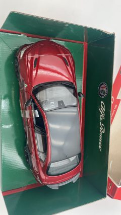 Bburago Alfa Romeo Giulia GTA 2020 1/18 - foto 4