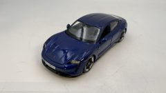 Bburago Porsche Taycan Turbo S 1/24 senza scatola originale - scala 1:24