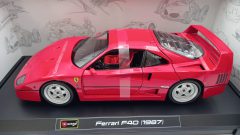 Bburago Ferrari F40 1987 1/18 - foto 5