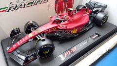 Bburago Ferrari F1-75 C. Sainz 2022 1/18 - scala 1:18